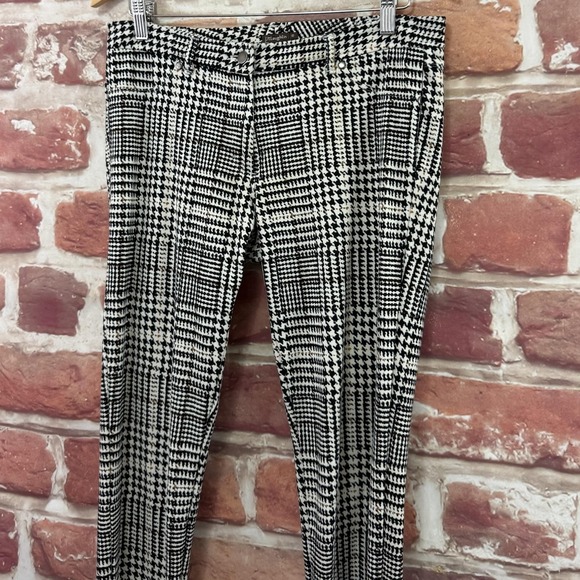 J McLaughlin Pants Women's 10 Black White Plaid Houndstooth Slim Ankle Stretchy - Picture 4 of 8